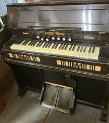 足踏みオルガン 61鍵盤 F調 1列半笛 内部手入れ済み - メルカリ