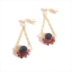 Ouca（ウーサ）ピアス／14KGF×ブラックスピネル＆ガーネットピアス