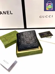 【今日特価】Gucci グッチ 男士クラシックショート?折財布 高品質牛皮使用で手触り良好、シンプル高級で男士必携