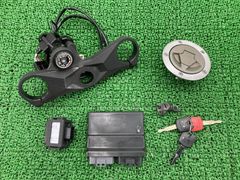 激安！YZF-R1純正キーSet/イモビ/カナダ仕様ECU Set！14B - メルカリ