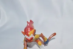 ゴウカザル メタリックver モンコレ フィギュア ポケモン ポケットモンスター モンスターコレクション