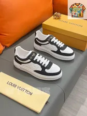 Louis Vuitton ロートップカジュアル紳士靴｜本日限定特価｜新品未使用-WTO店名をご確認ください