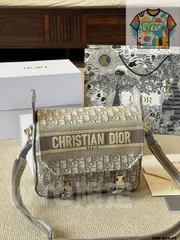 【今日WTO】Dior ディオール キャンプ メッセンジャーバッグ シリーズ スマートなスナップ設計と軽量感を備えた特徴-WTO輸入2-XBX62
