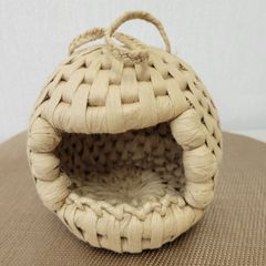 ハムスターなどの小動物の家族のお部屋に最適！紙紐製・手作りちぐら！