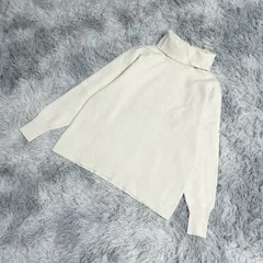 【完売】UNIQLO  ユニクロ  タートルネックニット  リブ袖  (S)  カワイイ  ヘルシー  レディース  白系  ホワイト【送料無料】