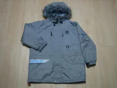 ブルークロス ボーイズ BLUE CROSS 子供服 男の子 男児 アウター 薄手 中綿 ブルゾン ジャンパー ジャケット 冬 冬服 130cm ★3 キッズ ジュニア 【中古】 ユーズド アウトレット リサイクル 古着 服 こども服