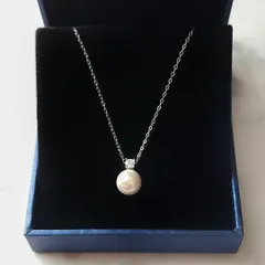 059N【高品質✨】一粒パール　小粒ダイヤ　シルバー　ネックレス　大人かわいい