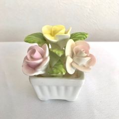 Royal Doulton ロイヤルドルトン フラワーバスケット 陶花 陶器 - メルカリ