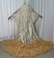 チュール打掛 薄シャンパンの色 ソフトチュール 打掛 着物 オーバードレス レース羽織 お色直し 精緻な刺繍 大人婚 舞台ステージ 時代劇用演劇 芝居 芸者 浴衣