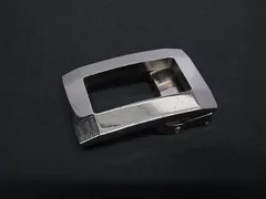 【未使用】dunhill バックルのみ 2点 ベルト レザー バックル ロゴ刻印 40/100 黒 ブラック ゴールド