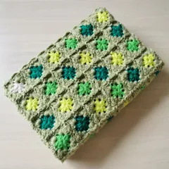 ひざかけ・ブランケット：モチーフ《グリーン》ハンドメイド