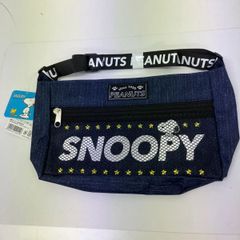 スヌーピーのサコッシュ　ショルダーバッグ 　ネイビー