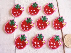 いちご　イチゴ　アイロンワッペン　10枚　 赤