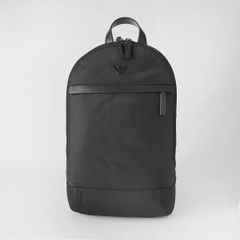 新品 アルマーニ EMPORIO ARMANI リュックサック ブラック