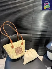 ロエベ Loewe ショルダーバッグ