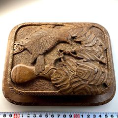 188.木製 飛翔するヤマセミ鳥の彫刻 サイン入り.網走木彫作家、サクヨ製 188.木製 飛翔するヤマセミ鳥の彫刻 サイン入り.網走木彫作家、サクヨ