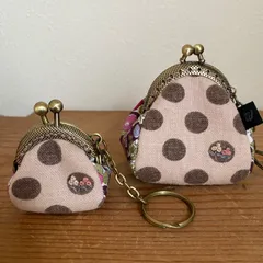 ぷっくりフォルムの親子がま口　ミニとミニミニのセット　お花刺繍　ピンク