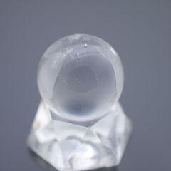 天然本水晶 丸玉 25.6g 26.3mm 天然石・置物　厄除け 浄化 クリスタルスフィア