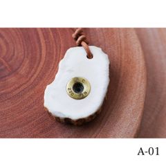 エゾ鹿 エゾシカ 鹿角輪切 ネックレス ハンドメイド 手作り1点もの [A-01]