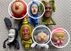 【４個セット】　こびとづかん おすわりマスコット 2 1 こびとずかん　こびと図鑑　イチゴクレナイ　バイブスマダラ　アラシクロバネ　タカラコガネ　カクレケダマ　シノビイエコビト　カクレモモジリ　シークレット　スモモノウチ　リトルハナガシラ ベニキノコビト