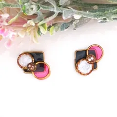 no.64　ゴールド枠でリボン風に　パール　ピンク　ピアス　イヤリング　ハンドメイド