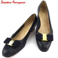 【最大30％OFF★ウィンターセール】サルヴァトーレ フェラガモ パンプス シューズ 靴 レディース ♯5ハーフC ラウンドトゥ ヴァラリボン ネイビー ゴールド ブラック レザー Salvatore Ferragamo A1927