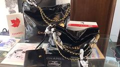 CHANEL ブラック パンプス トゥキャップデザイン - メルカリ