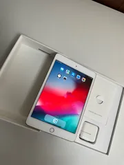 美品⭐︎iPad mini4 128GB シルバー 充電器付き Amazon.co.jp: 【整備