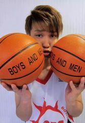 [중고] 원시 사진 (남성) BOYS AND MEN / 사에키 유토 / 상반신 · 의상 흰색 · 유니폼 · 양손 농구 / BOYS AND MEN 가을 스포츠 라이브 [스포라이 격투 2014] 한정 특별 판매 바구니 유니폼 생 사진