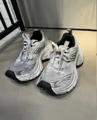 国内発送【BALENCIAGA】10XL スニーカー グレー/ホワイト/レッド 2025年最新】balenciaga 10xl スニーカーの人気アイテム - メルカリ