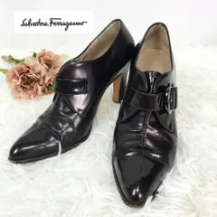 Salvatore　Ferragamo　サルヴァトーレフェラガモ　パンプス　エナメル　ブラウン　サイズ表記　7（24.5㎝相当）