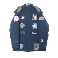 SUPREME × NEW YORK YANKEES ダウンジャケットのサムネイル