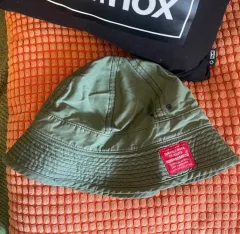 希少NEIGHBORHOOD ネイバーフッド バケットハットOLIVE DRAB NEIGHBORHOOD（ハット）のフリマアイテム一覧