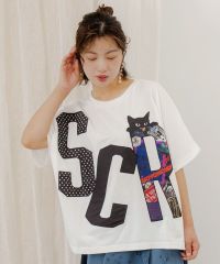 ScoLar（スカラー）SCRロゴアップリケプルオーバー　オフホワイト、ブラック、サックス　152622