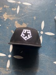 TRIBAL スナップバックキャップ　NEWERA 9FIFTY