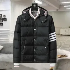 2025年最新】THOM BROWNE メンズ ダウンジャケットの人気