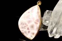 【１点物】希少AAA天然沸石☆シルバー925 トムソナイト(沸石)　30x20mm　リーフ ペンダントトップ パワーストーン 天然石 _PC4204