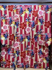 振袖　美品　リユース　ポリエステル　洗える