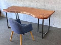 ケヤキ一枚板　テーブ160×55〜70 H70アイアン脚付き