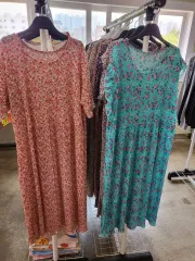 アダルトドレス 新品のサムネイル