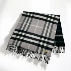 Burberry バーバリー リバーシブル カシミヤ混 ウール ジャイアントチェック マフラー スカーフ ストール ノバチェック フリンジ チェック柄 カシミヤ 大判 グレー ブラック  ホワイト レディース 冬 ゴーゴー古着久喜倉庫店 No.77Y