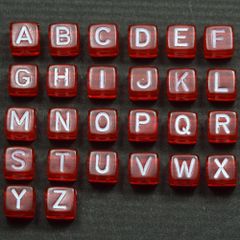 A～Z 各1個 計26個 レッド 白字 アルファベット プラビーズ６ｍｍキューブ