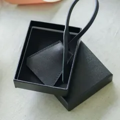 LONGCHAMP レザーチャーム未使用♡美品❣️ LONGCHAMP キーホルダー 革 名入れ かわいい 本革バッグチャーム