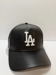 Newera ロサンゼルスドジャース レザー 9forty A-FRAME ストラップバックキャップ ブラックカラー
