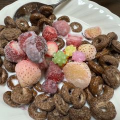 残りわずか！！　いちご　苺　4色 食べ比べ 冷凍　2キロ