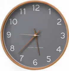 シンプルおしゃれな真鍮壁掛け時計　新品未使用！よろしくお願いいたします