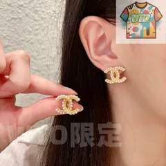 【今日特価】Chanel ヴィンテージ アルファベット ピアス 送料無料！限定セール価格