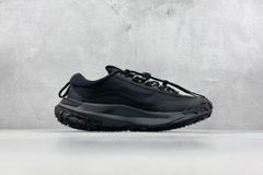 コムデギャルソン NIKE ACG Mountain Fly black