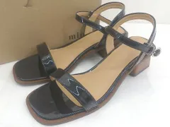 ◎ minia スクエアトゥ アンクルストラップ ヒール サンダル 06834のサムネイル