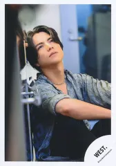 【中古】生写真(STARTO) WEST./重岡大毅/上半身/シングル「絶体絶命 / Beautiful / AS ONE」MV＆ジャケ写オフショット/公式生写真